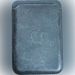 Apple MagSafe Leather Wallet – Midnight Green, Gray